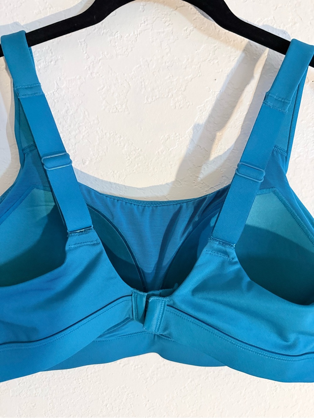 BUNDLE | All in Motion - Sports Bras | Hot Pink/Teal | M - Picture 7 of 8